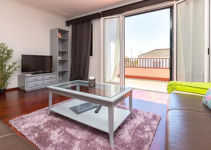 Casa Dos Avos By Rent2U, Lda